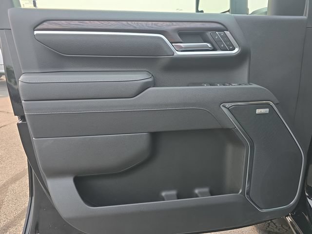 2025 GMC Sierra 2500HD SLT - Photo 23