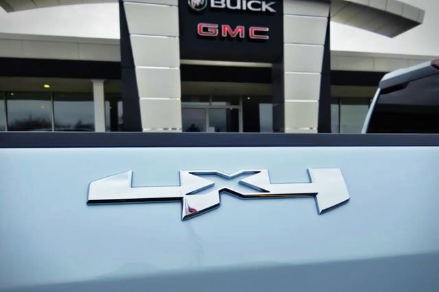 2026 GMC Sierra 1500 SLT - Photo 41