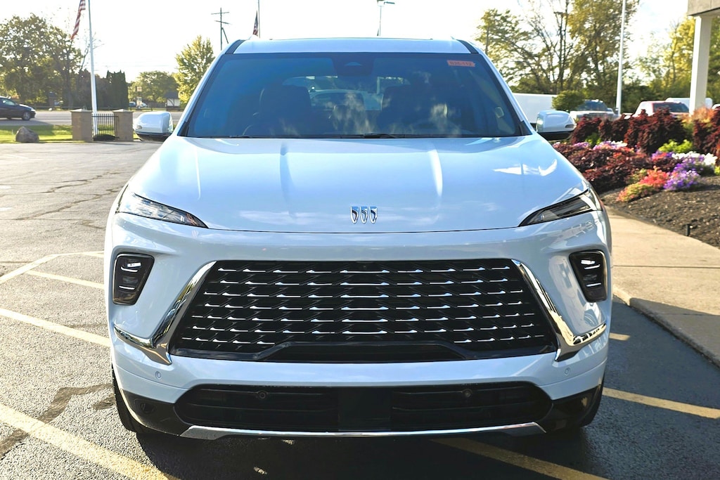 New 2026 Buick Enclave Avenir SUV