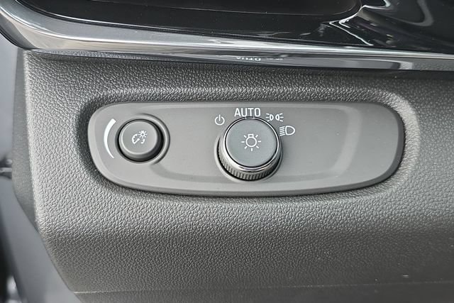 2026 Buick Envista Sport Touring - Photo 17