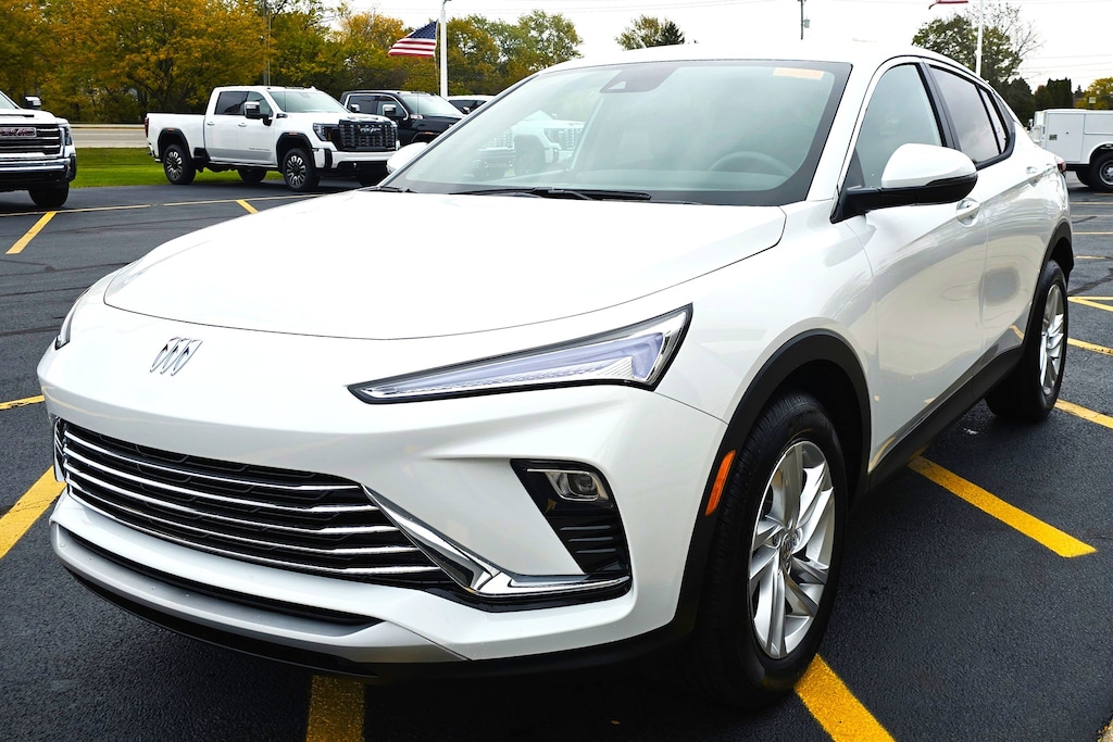 New 2026 Buick Envista Preferred SUV