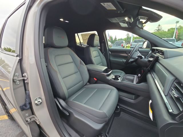 2026 GMC Terrain AT4 - Photo 28