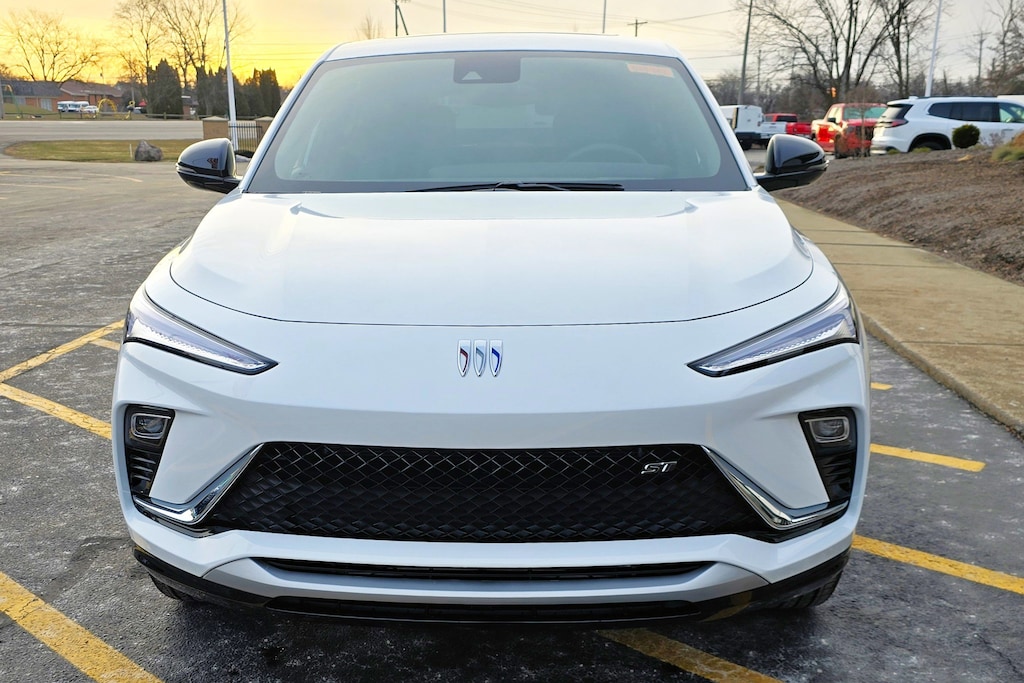 New 2026 Buick Envista Sport Touring SUV