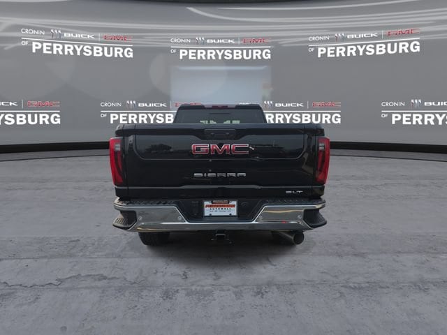 2025 GMC Sierra 2500HD SLT - Photo 7