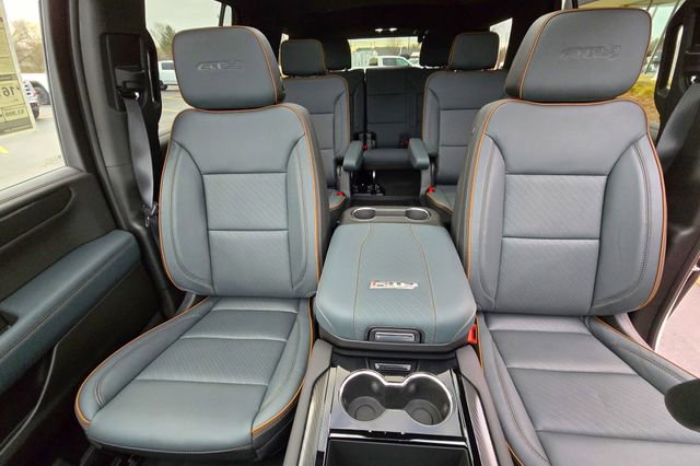 2026 GMC Yukon AT4 - Photo 14