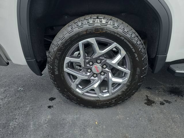 2026 GMC Sierra 1500 SLT - Photo 34
