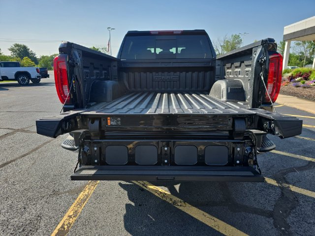 2026 GMC Sierra 1500 SLT - Photo 26
