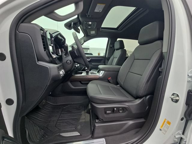 2026 GMC Sierra 1500 SLT - Photo 20