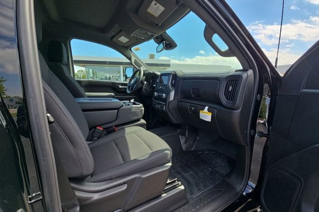 2025 GMC Sierra 2500HD Pro - Photo 24