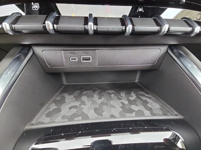 2026 GMC Canyon AT4 - Photo 36