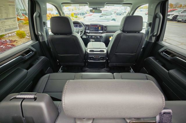 2026 GMC Sierra 1500 SLT - Photo 15
