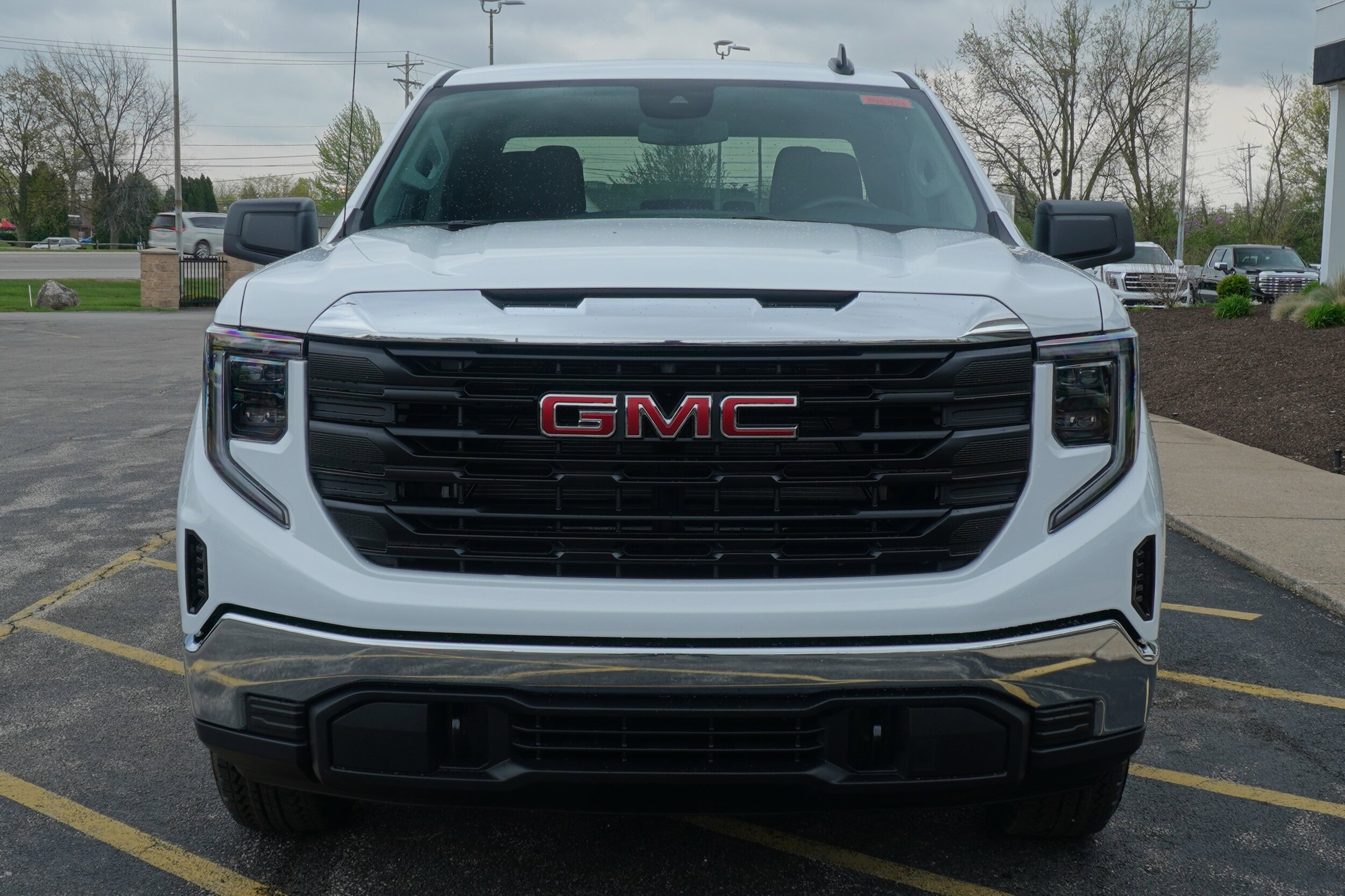 2025 Gmc Sierra 1500 Pro photo 2