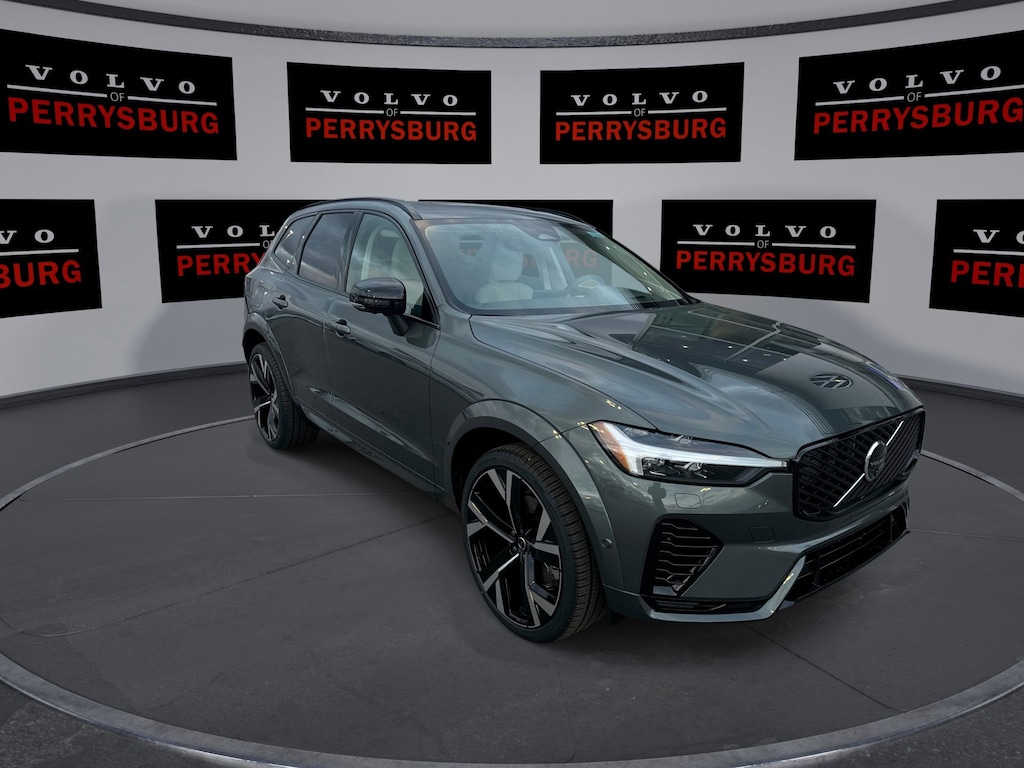 New 2026 Volvo XC60 plug-in hybrid T8 Ultra SUV