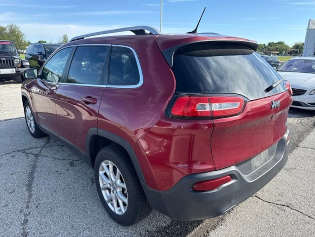 Used 2014 Jeep Cherokee Latitude SUV
