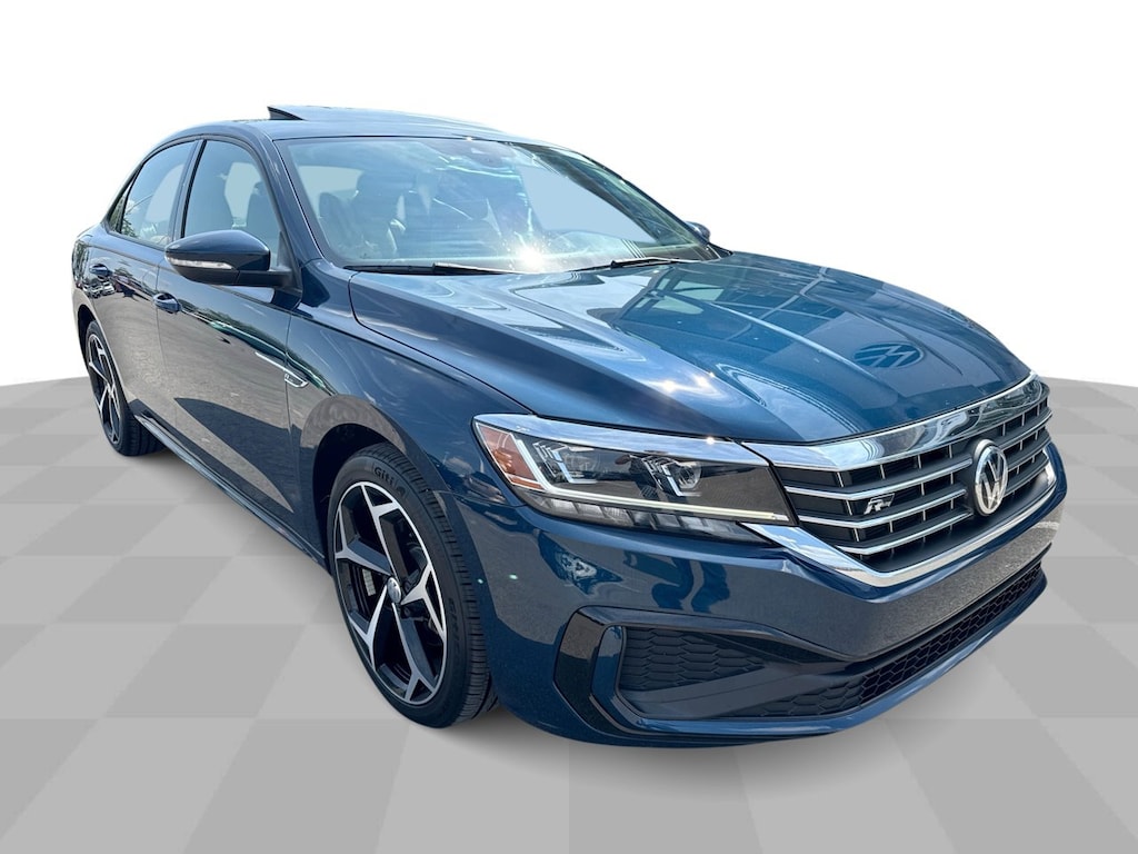 Used 2021 Volkswagen Passat 2.0T R-Line w/ Premium Sound & Moon Sedan