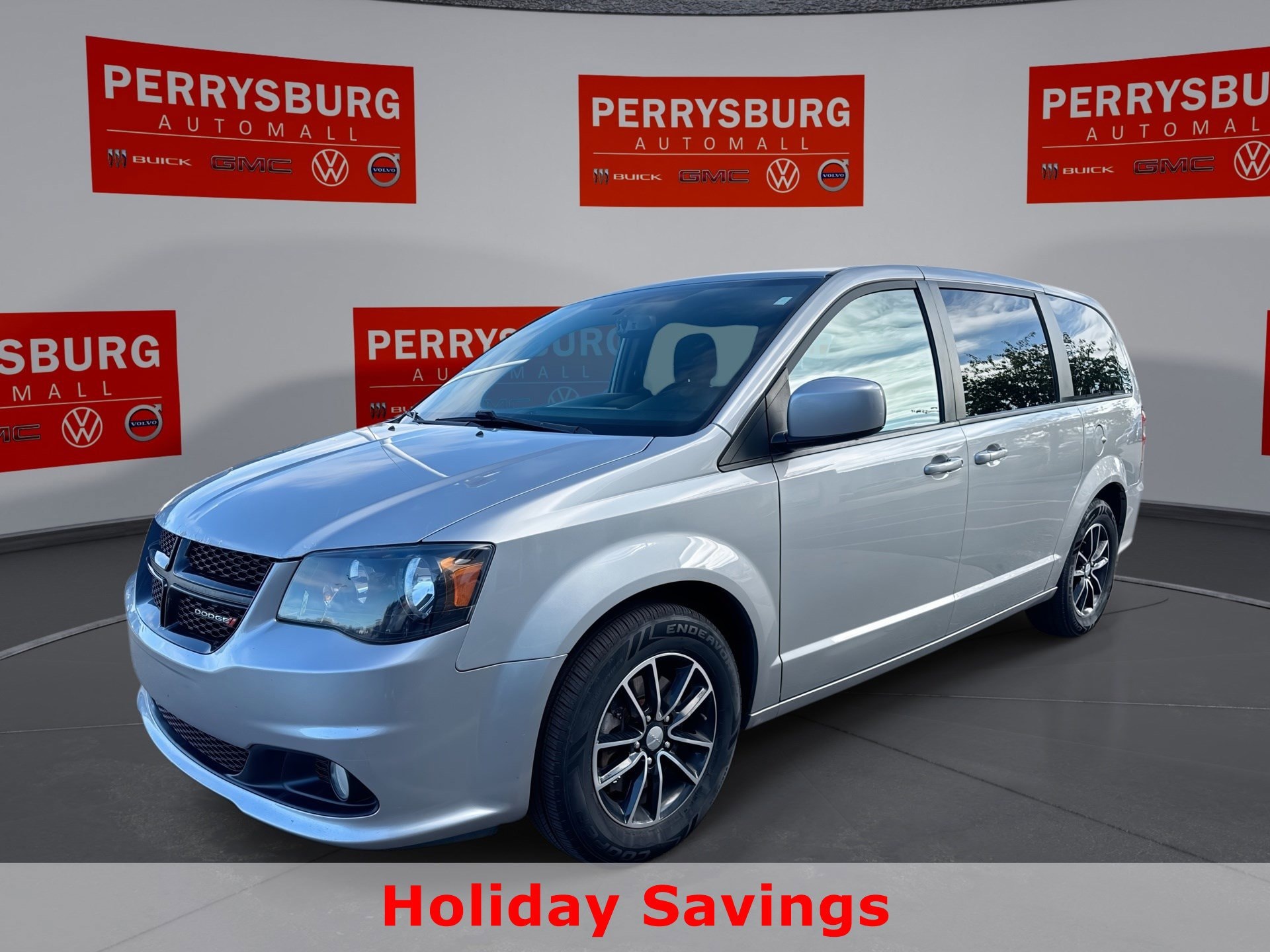 2018 Dodge Grand Caravan SE Plus's photo