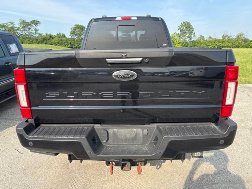 Used 2021 Ford F-250SD Lariat Truck