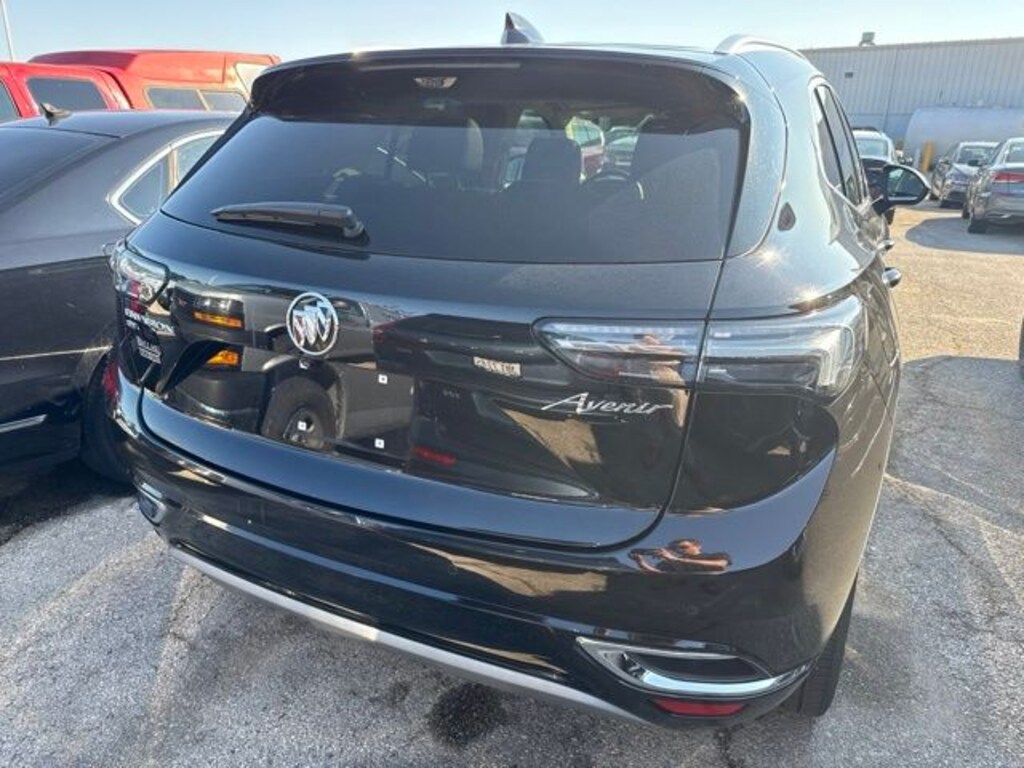 Used 2023 Buick Envision Avenir AWD w/ Panoramic Moon SUV