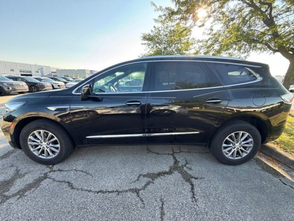 Used 2022 Buick Enclave Essence SUV