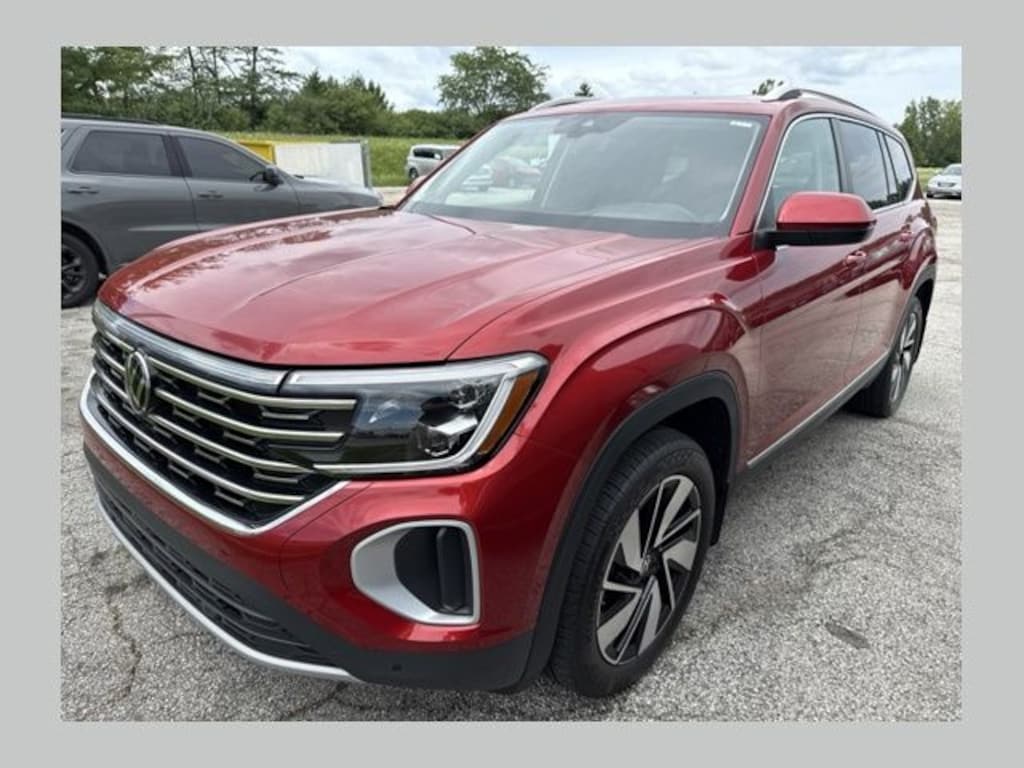 Used 2024 Volkswagen Atlas 2.0T SEL 4motion w/ IQ Drive & Panoramic Moon SUV