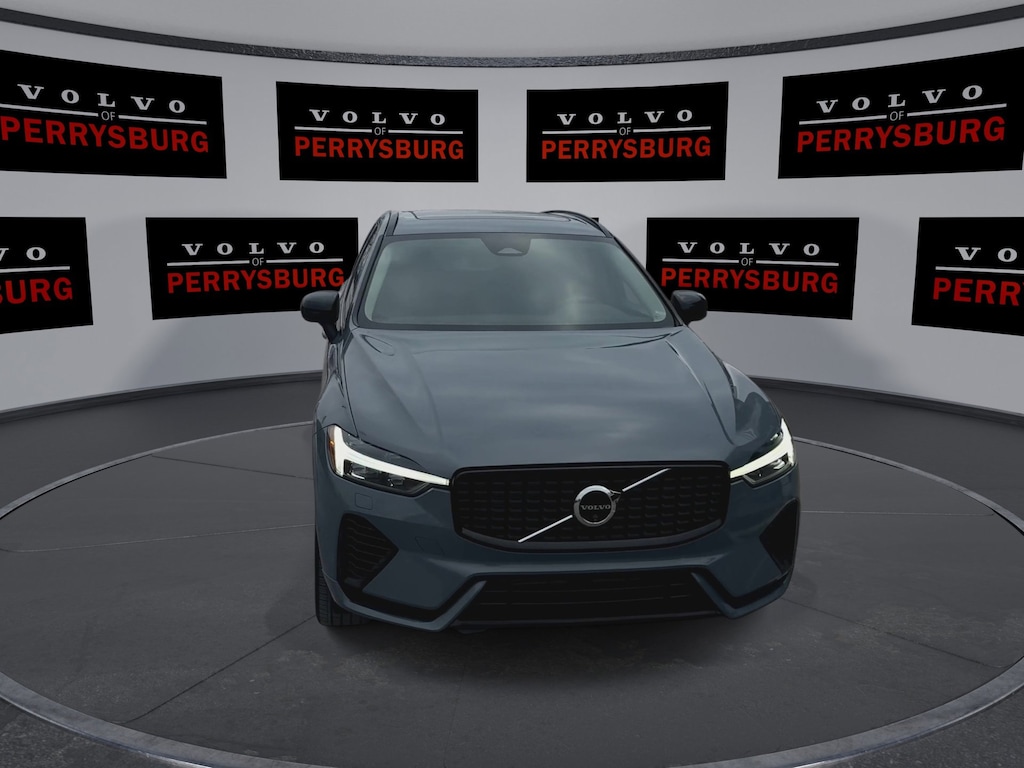 Certified 2024 Volvo XC60 Recharge AWD Plus Dark Theme w/ Climate Pkg & Panoramic Moo T8 eAWD PHEV Plus Dark Theme