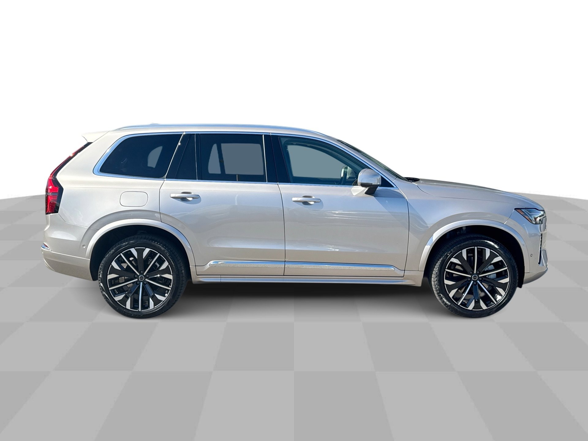 2026 Volvo XC90 Plus - Photo 9
