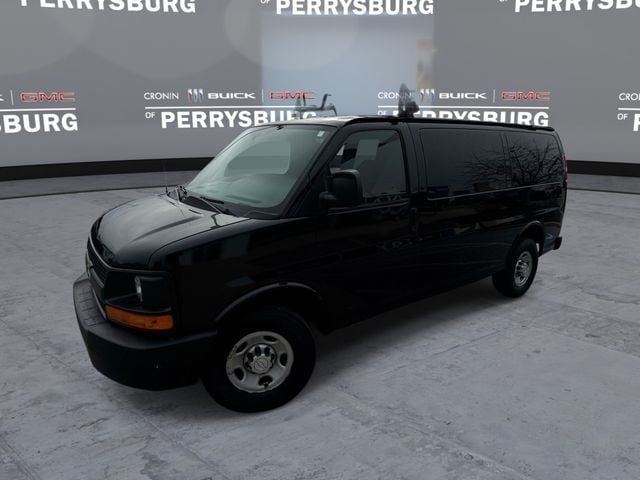 2015 Chevrolet Express 2500 Work Van HD's photo