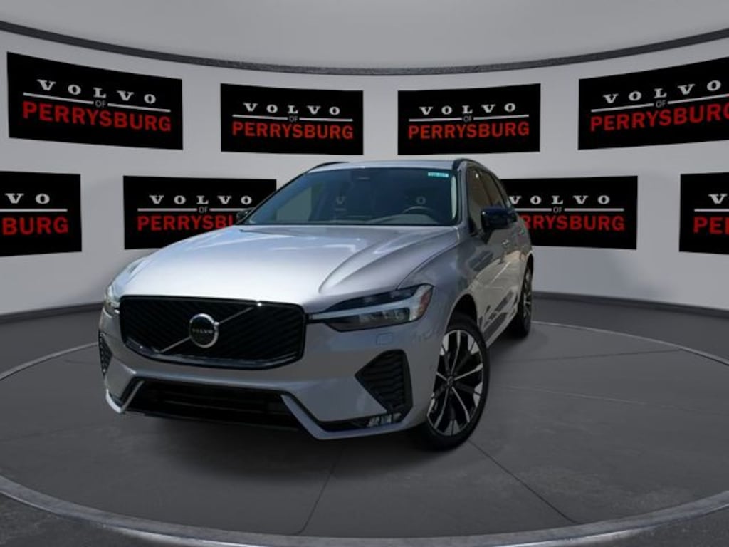 New 2026 Volvo XC60 B5 Plus SUV