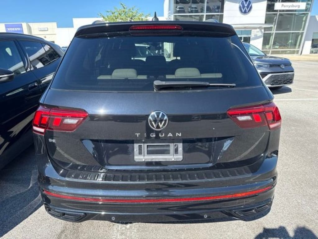 Used 2023 Volkswagen Tiguan 2.0T SE R-Line Black w/ Panoramic Moon SUV