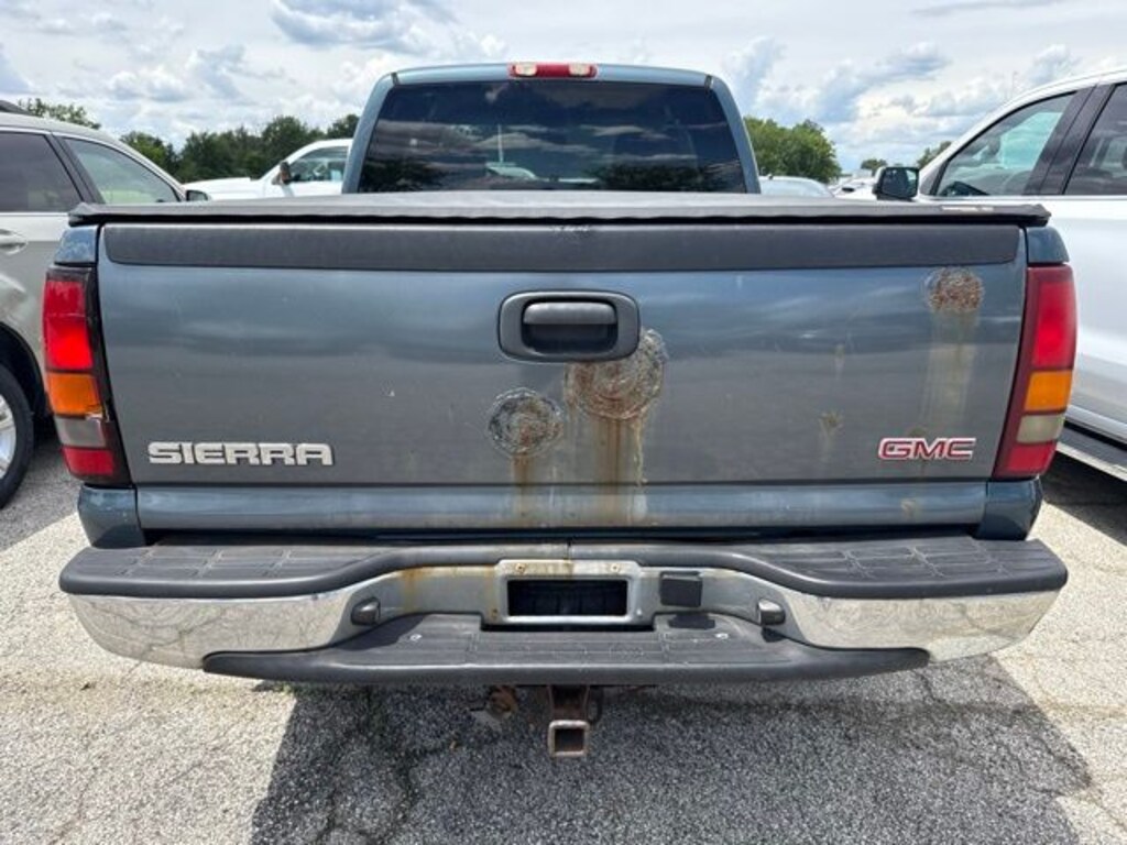 Used 2007 GMC Sierra 1500 Classic SLE1 Truck