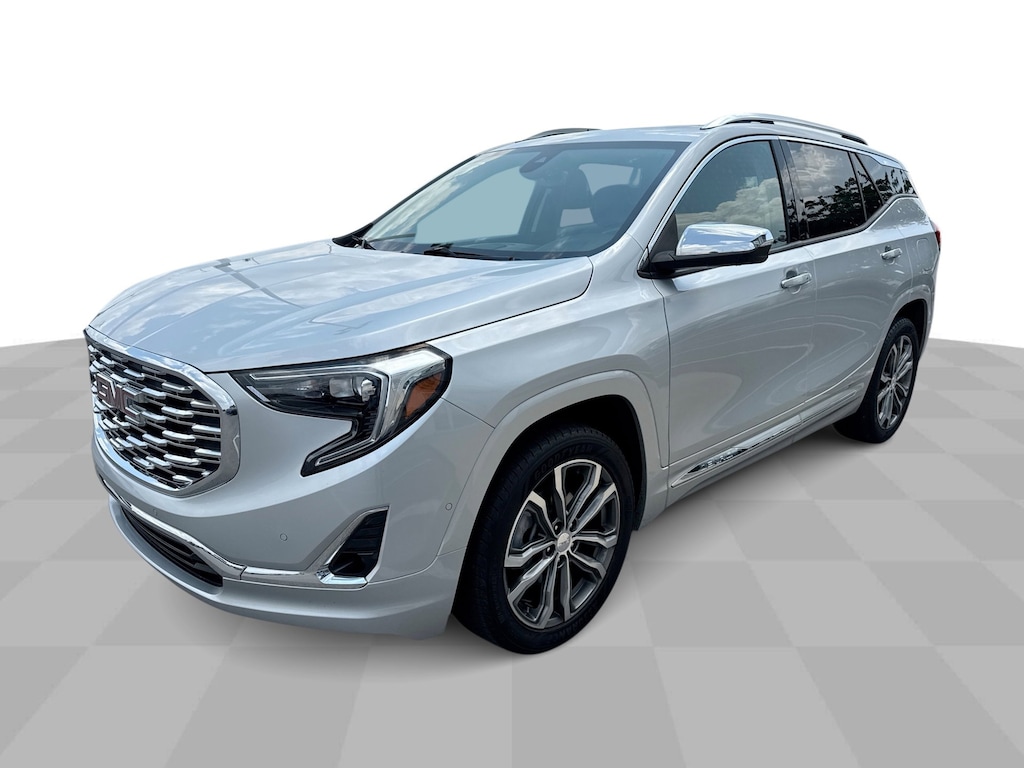 Used 2020 GMC Terrain Denali AWD w/ Premium Pkg & Panoramic Moon SUV