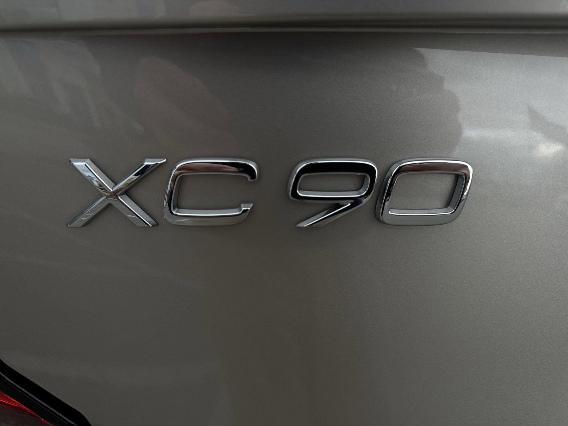 2026 Volvo XC90 Plus - Photo 33
