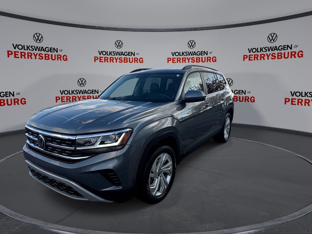 Used 2023 Volkswagen Atlas V6 SE 4Motion w/ Technology & Panoramic Moon SUV