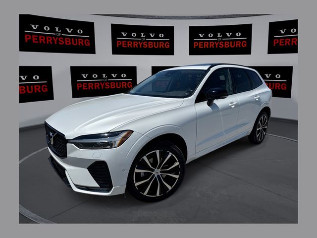 2023 Volvo XC60 B5 Plus Dark Theme AWD's photo