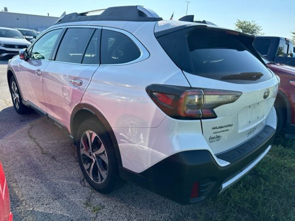 Used 2021 Subaru Outback Touring AWD w/ Panoramic Moon SUV