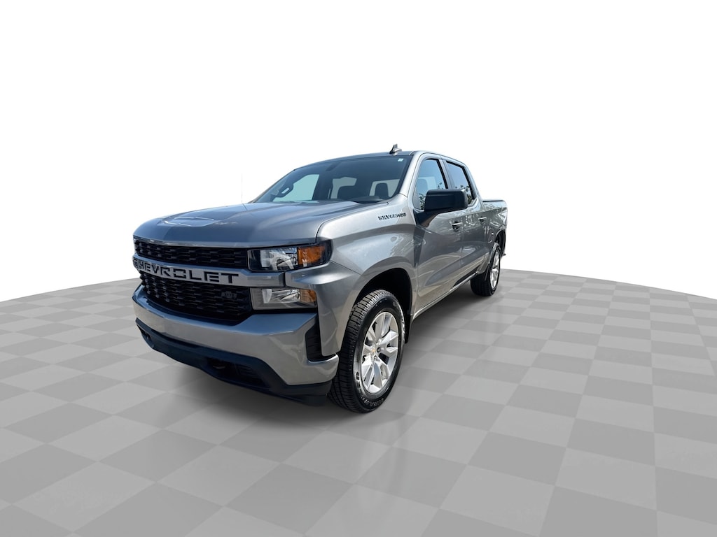 Used 2021 Chevrolet Silverado 1500 Custom 4WD Crew w/ Trailering Pkg Truck Crew Cab