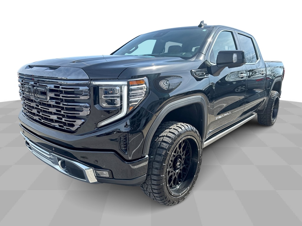 Used 2024 GMC Sierra 1500 Denali Ultimate 4WD Crew w/ 6.2L & Super Cruise Truck Crew Cab