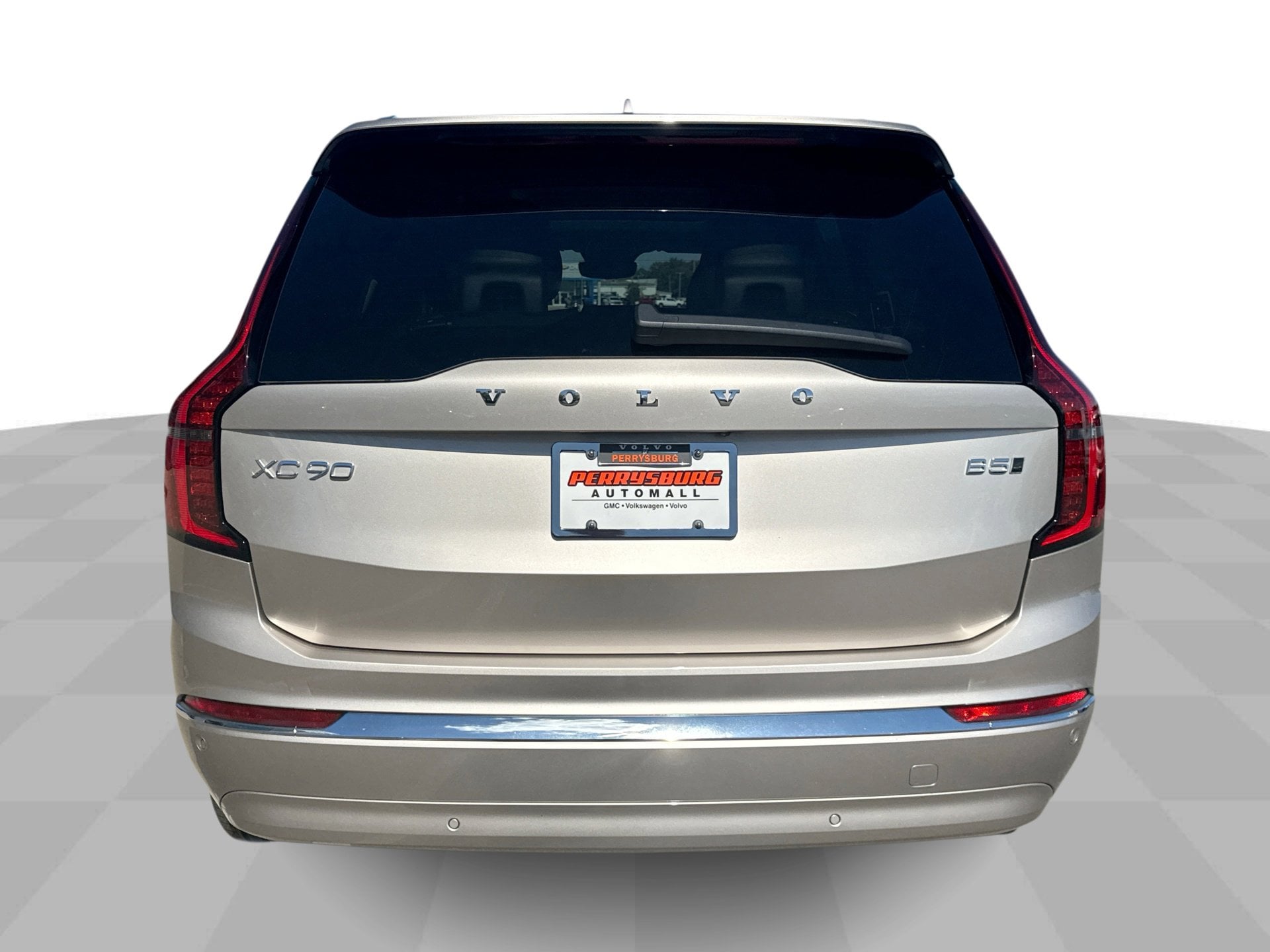 2026 Volvo XC90 Plus - Photo 7