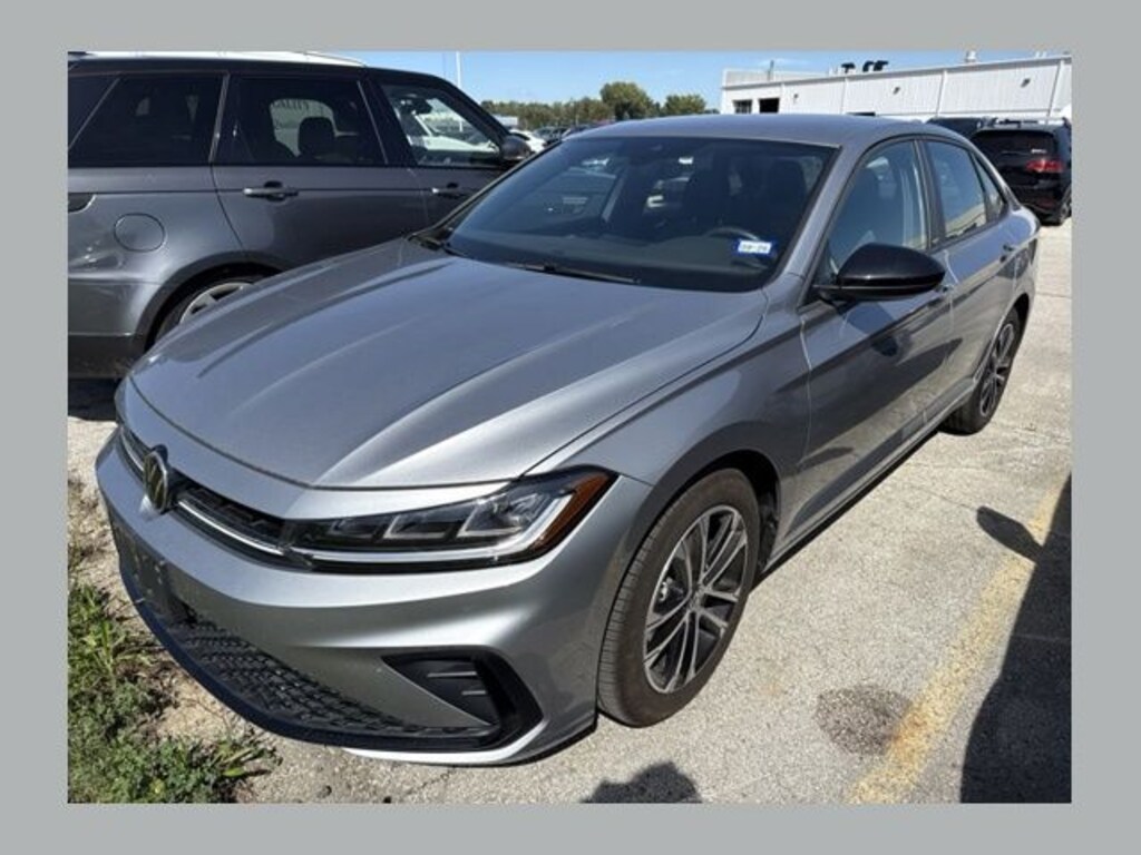 Used 2025 Volkswagen Jetta 1.5T Sport Sedan