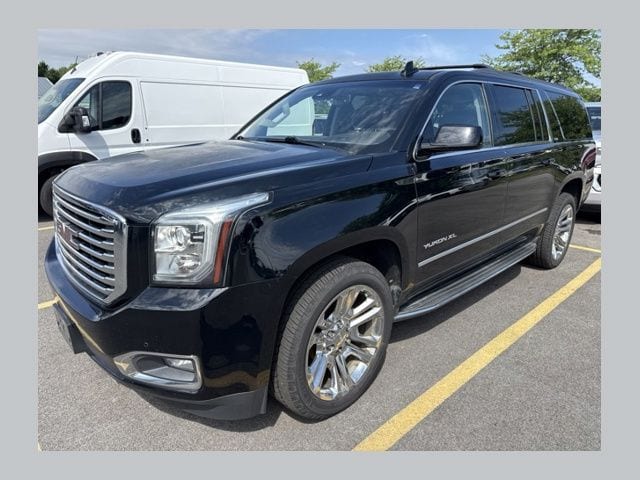 2016 GMC Yukon 4WD SLT's photo