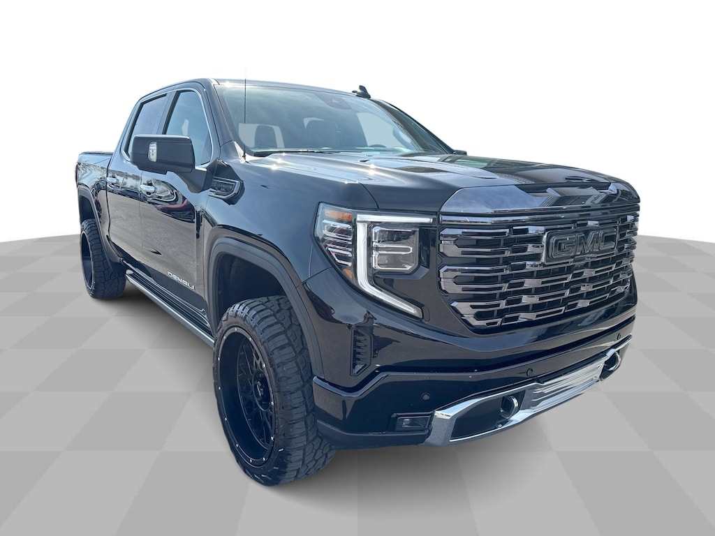 Used 2024 GMC Sierra 1500 Denali Ultimate 4WD Crew w/ 6.2L & Super Cruise Truck Crew Cab