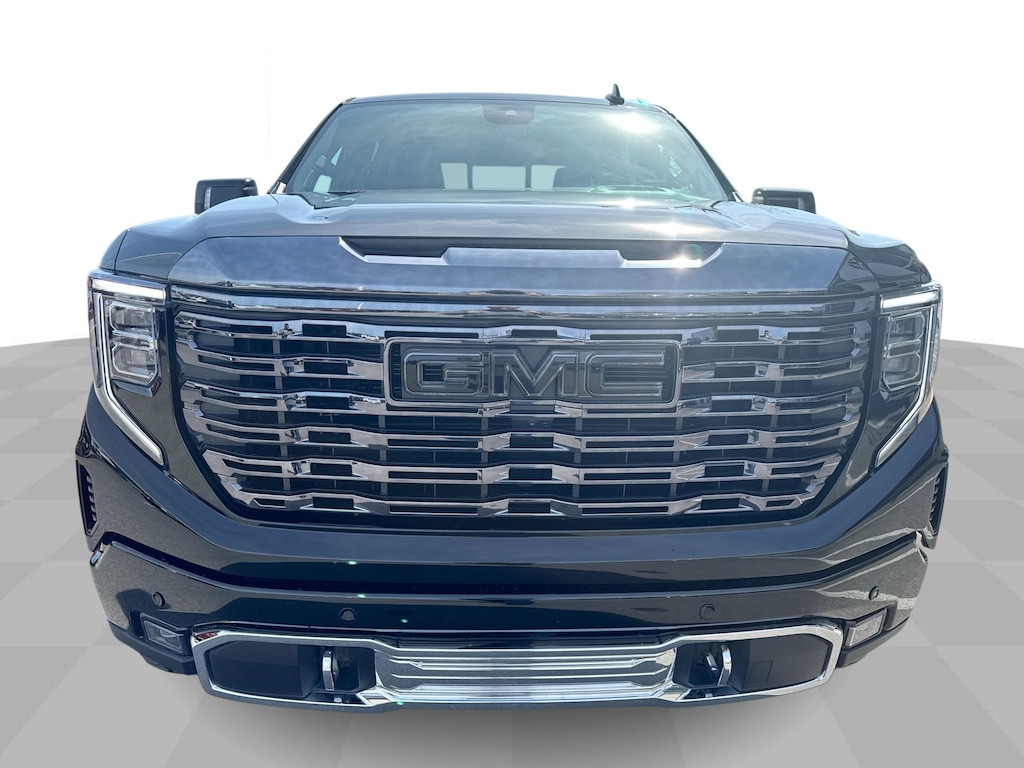 Used 2024 GMC Sierra 1500 Denali Ultimate 4WD Crew w/ 6.2L & Super Cruise Truck Crew Cab