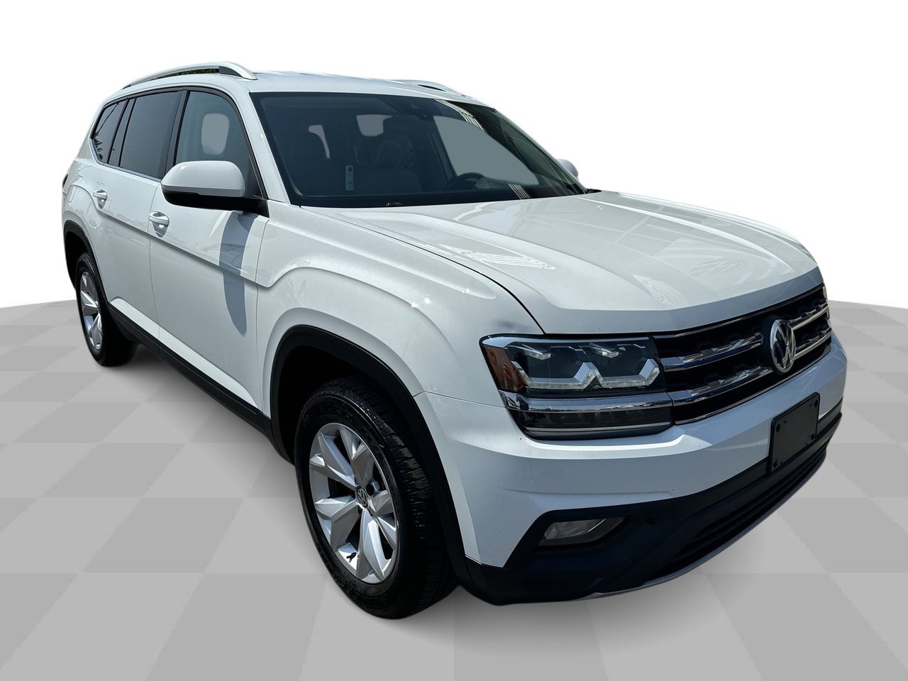 Used 2018 Volkswagen Atlas SE w/Tech with VIN 1V2DR2CA3JC531621 for sale in Perrysburg, OH