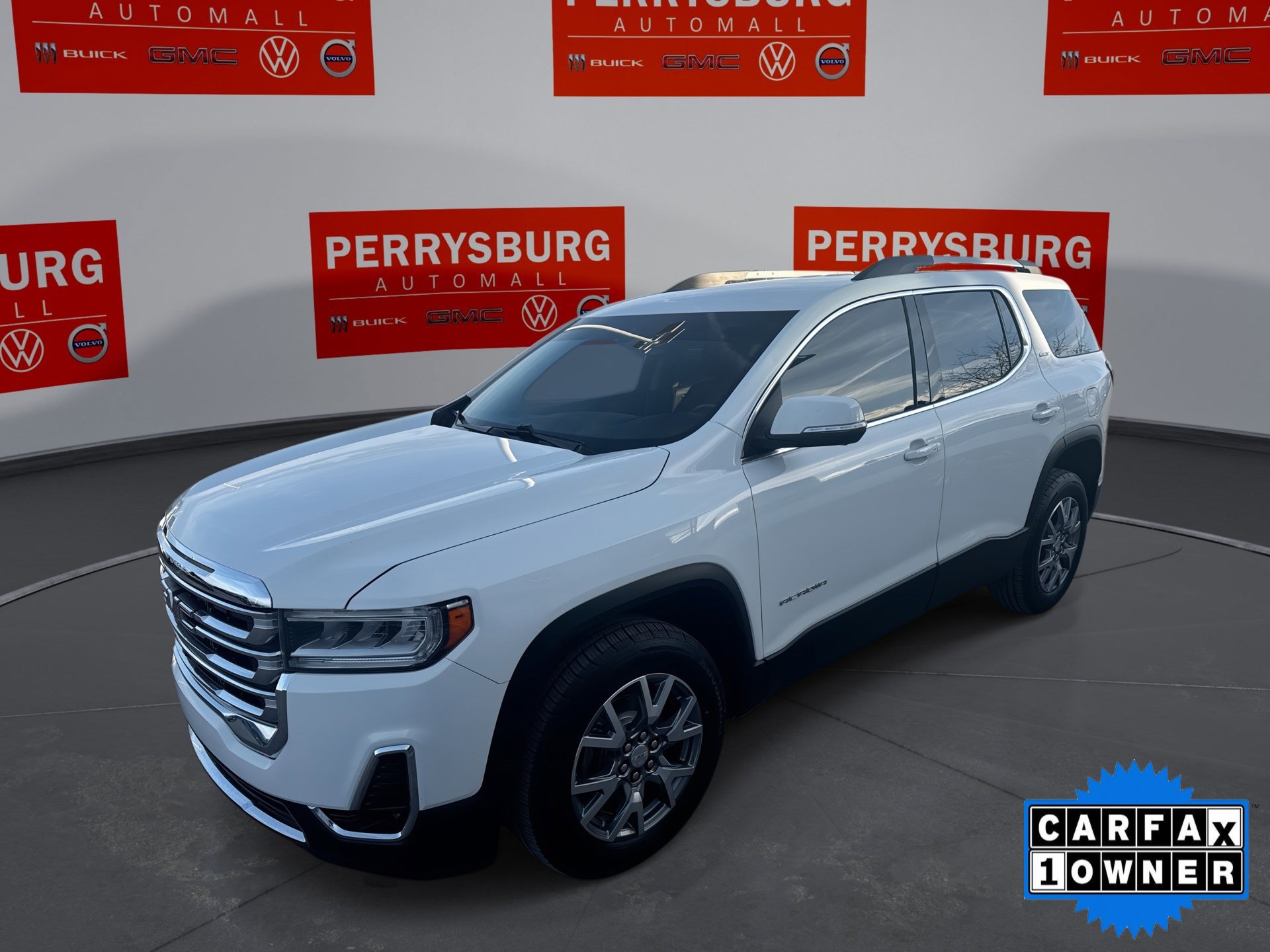 2020 GMC Acadia SLT's photo