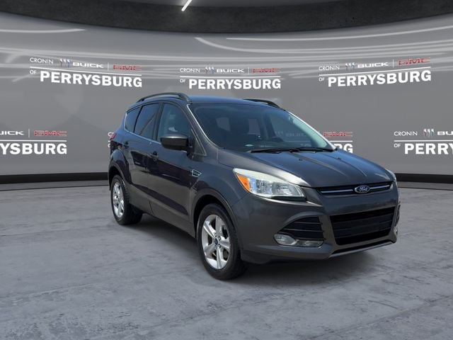 Used 2015 Ford Escape SE with VIN 1FMCU0GX2FUB17855 for sale in Perrysburg, OH