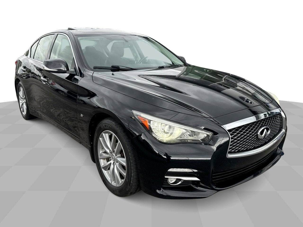 Used 2015 INFINITI Q50 Premium with VIN JN1BV7AR4FM395563 for sale in Perrysburg, OH