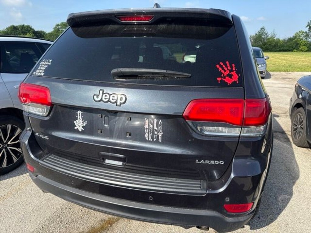 Used 2016 Jeep Grand Cherokee Laredo SUV