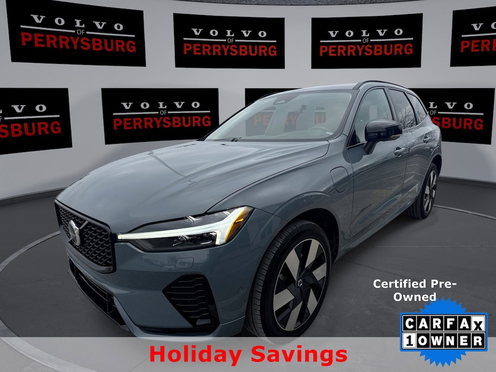 Certified 2024 Volvo XC60 Recharge AWD Plus Dark Theme w/ Climate Pkg & Panoramic Moo T8 eAWD PHEV Plus Dark Theme
