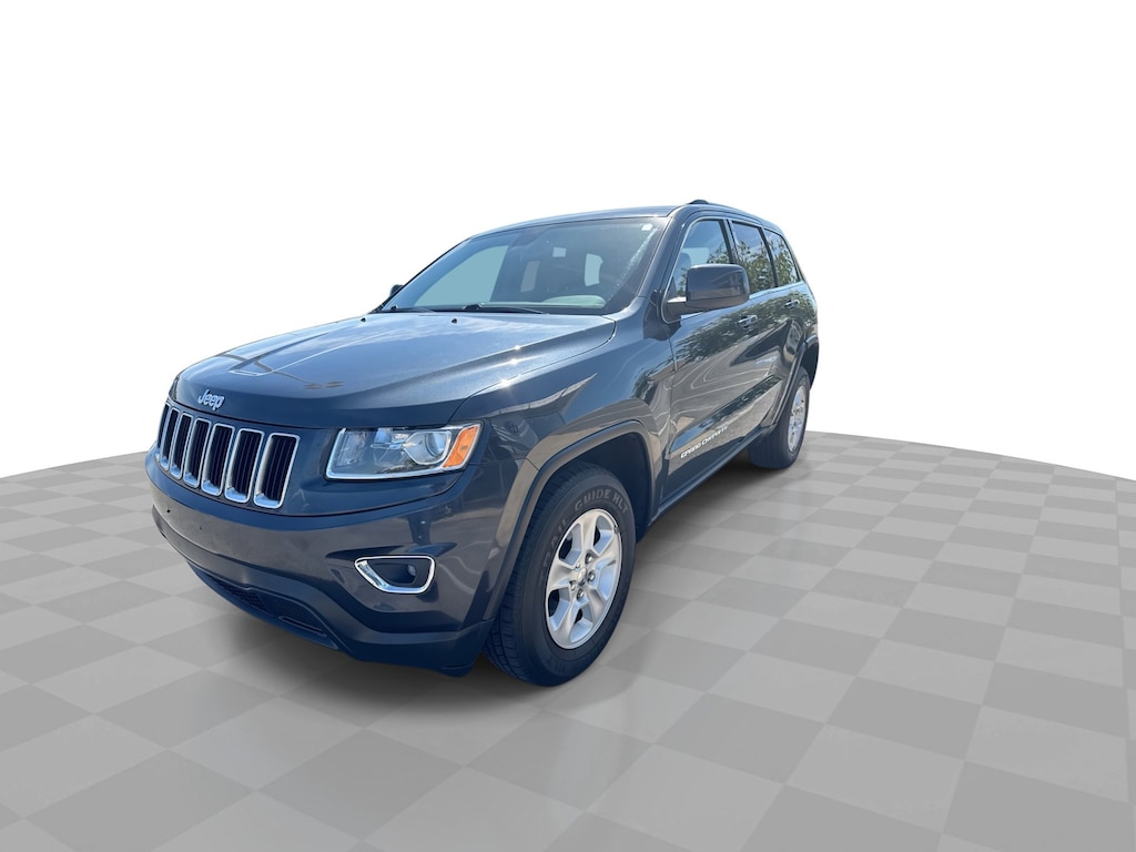 Used 2015 Jeep Grand Cherokee Laredo 4WD SUV