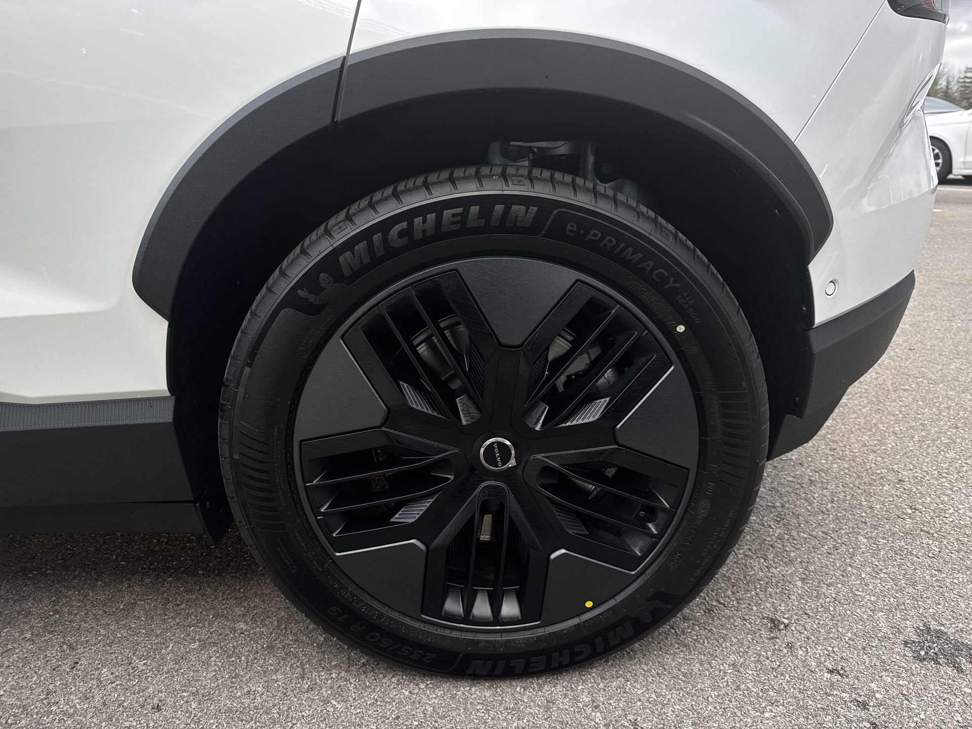 2026 Volvo EX30 Ultra - Photo 34